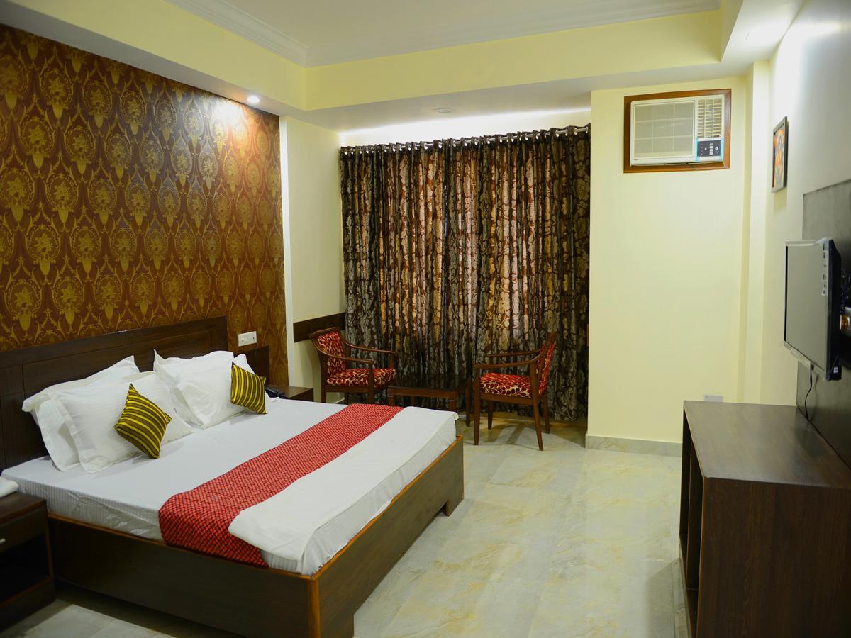 קטרה Anurag Hotel מראה חיצוני תמונה