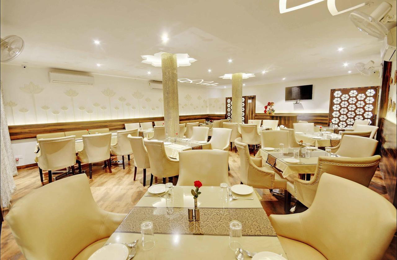 קטרה Anurag Hotel מראה חיצוני תמונה
